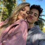 Kevsho Instagram – aaaaaa gracias x el recibimiento que le están dando a la temporada 2 de entrelazados, les gustó?! 🥹💜 me fascina leer sus teorías sobre la historia, sus opiniones, sus momentos favs, etc etc etc así que los leo en los comentarios 👀 si todavía no la vieron vayan yaaaa a @disneyplusla que está disponible en todo el mundo 🫶🏼