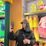 Key Instagram - rainy universal studios 🌧️