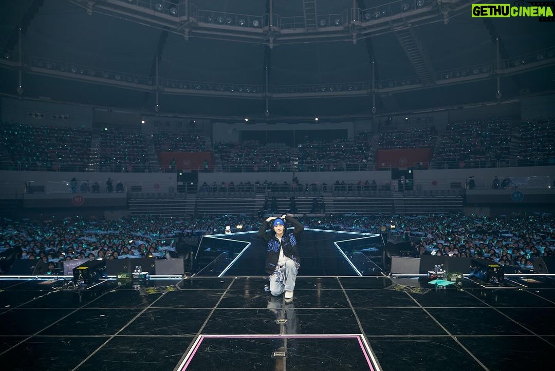 Key Instagram - all my fans and dancers band members thank you all
