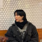 Key Instagram - 형 오랜만이야 오늘 뼈가 아리게 추운데 이상하게 오늘은 형 보러 혼자 다녀오고 싶더라. 태민이는 어제 공연도 너무 훌륭하게 끝냈고 우리 다 알아서 잘 지내고 있어 ! 나이가 들다 보니 한번씩 그런 생각이 들더라 우리가 어릴 때도 지금의 우리처럼 서로를 더 아껴주고 존중 해줬으면 지나버린 시간들이 덜 후회스럽게 느껴지지 않을까 ,물론 이런 생각들마저 형이 우리에게 남긴 큰 선물들 중 하나지만! 형의 나이를 지나버린 우리들은 조금 더 마음이 단단하고 스스로의 감정에 솔직한 아이들이 되었어 고마워 매년 새로운 해가 찾아올때 마다 형 생각이 참 많이나 거기서도 잘 지내길 바라 늘 사랑하고 보고싶어 . 기범이가 ps. 가뜩이나 쓸사진도 없는데 엽사 정도로 화내지 말길