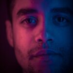 Khaled Anwar Instagram - كل ما بتزيد حياتك يوم كل ما بتتعلم اكتر ... ساعات بيعدي عليك فتره بتبقي في قمة حيويتك و نشاطك و كل الناس اللي حواليك معاك و بيشجعوك ... و ساعات بتحس بطاقة سلبية بتخليك حاسس بخمول كده فتبقي مش عايز تنزل من البيت و ممكن يقصر علي شغلك شوية ... ساعتها .. الناس اللي كانت بتشجعك و واقفة جنبك دول بيتقسموا ... ناس بتفضل تشجعك و لما بتقع بيقفوا في ضهرك و ناس بتسيبك تقع و يقفوا يتفرجوا عليك و ناس بتشوفك و انت بتقع و بيبقوا عايزين يوقعوك اكتر وقتها بتبقي شايف الناس بجد من غير وشوش بتبقي شايف الوش الحقيقي خلاصة الكلام ان السنة دي نحمد ربنا عليها بالحلو و اللي مش حلو و نقول ربنا يخليلنا ولاد الحلال و يبعد عنا ولاد الحرام 😅 كل اللي عايز اقوله :- افضل ورا حلمك و خليك مؤمن بيه عشان هتوصله في يوم من الايام كل سنة و انتو طيبيين Happy new year ❤️