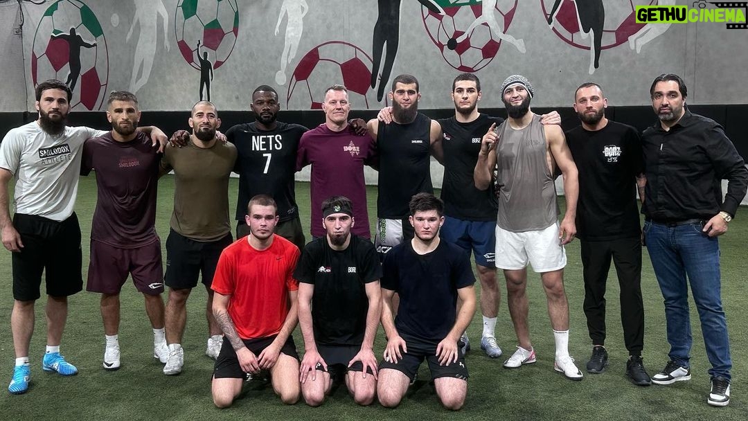 Khamzat Chimaev Instagram - @alanfinfoujj 19 - 13 @ozzymma 🤫 Dubai, UAE