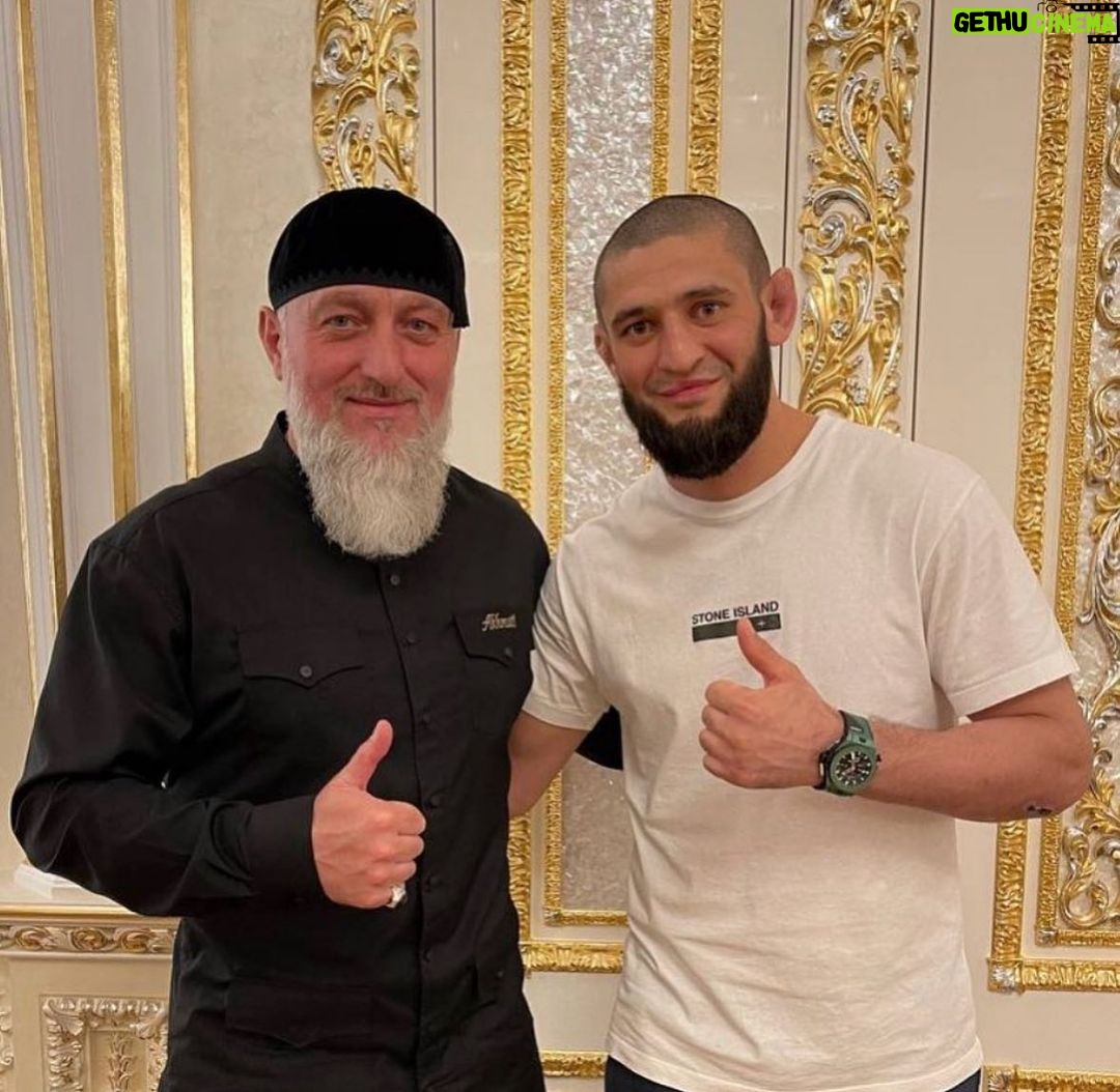 Khamzat Chimaev Instagram - ДАЛА декъал войла хьо винчу денца! ДАЛА дукха вахавойла хьо Ваша!
