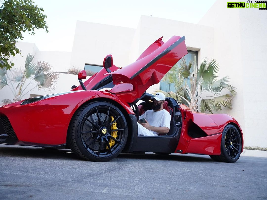 Khamzat Chimaev Instagram - 🫡 Dubai, UAE