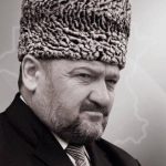 Khamzat Chimaev Instagram - Дорогие друзья! Сегодня Первому Президенту ЧР, Герою России Ахмату-Хаджи Кадырову (Дала г1азот къобалдойла цуьнан!) исполнилось бы 72 года! Он спас свой народ от погибели и сделал огромный вклад в сохранение целостности страны! Ахмат-Хаджи был сильным руководителем, уважаемым богословом, мудрым отцом. Его имя останется жить в веках, как и уважение к его подвигу во имя народа! Дала г1азот къобалдойла цуьнан!