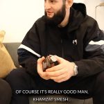 Khamzat Chimaev Instagram - My manager, @majdishammas testing my scents. Maybe he already fixed a fight for me?🐺 Get your Smesh & Wolf now: superz.com