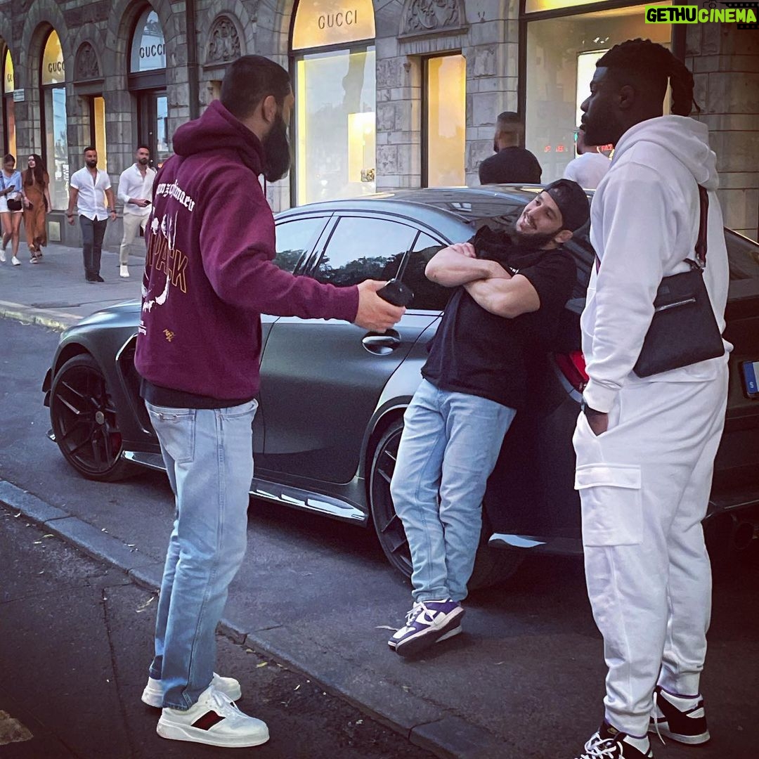 Khamzat Chimaev Instagram - Godkväll allesammans 🤠 @borz Stockholm, Sweden