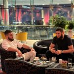 Khamzat Chimaev Instagram - Души подобны воинам находят себе подобных @issa_isakov 🐺