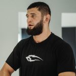 Khamzat Chimaev Instagram - Training camp at @frontlinehasle 👊🏼💥 @eminsenfoto 📸🥇 Oslo, Norway