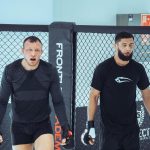 Khamzat Chimaev Instagram - Training camp at @frontlinehasle 👊🏼💥 @eminsenfoto 📸🥇 Oslo, Norway