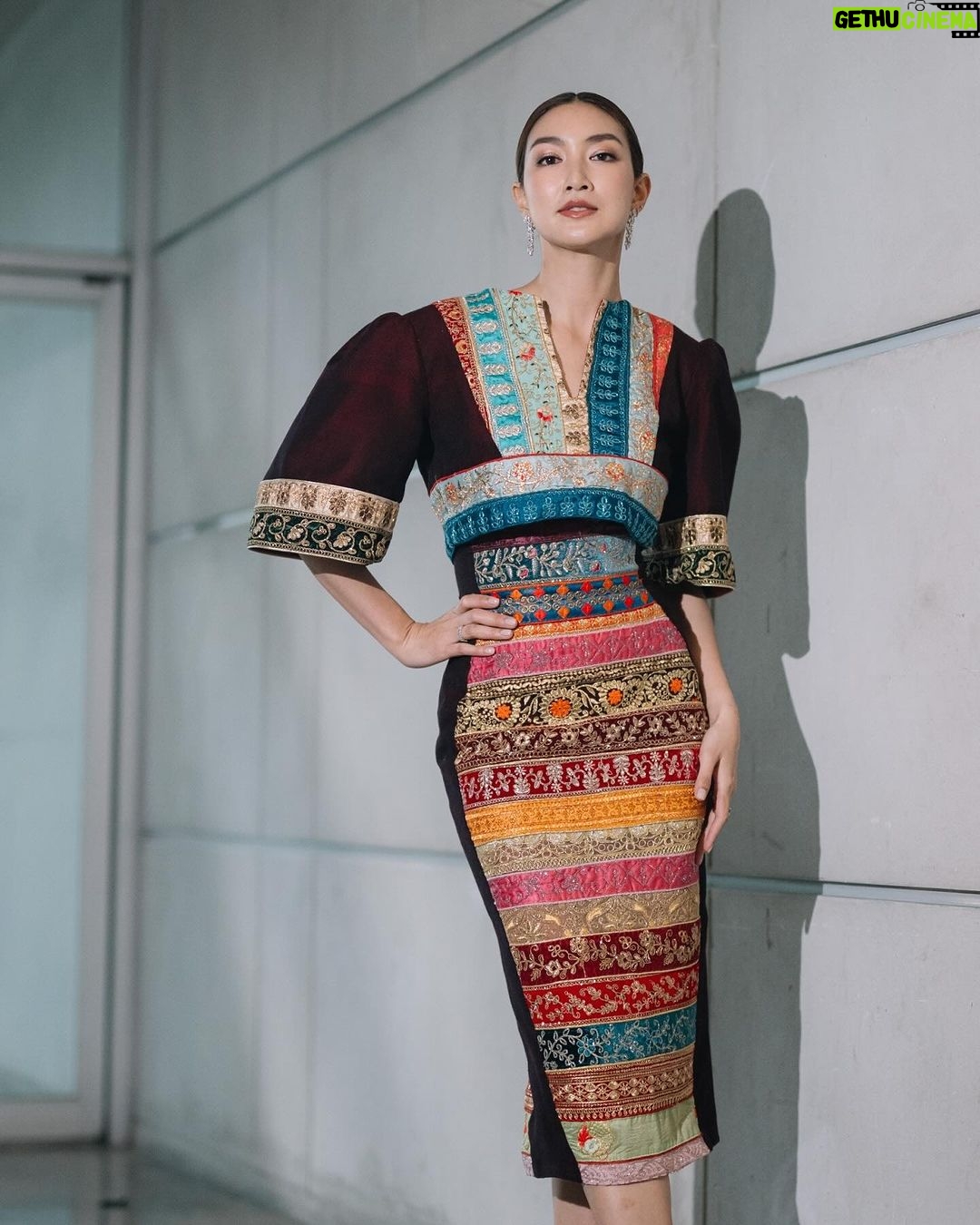 Khemanit Jamikorn Instagram - π πππ πππβπ ππππ π πππ. ππβπ πππ πOπ πππ. πππ§‘β€οΈπ©·π©΅πππ . . . #ΰΈΰΈ³ΰΈΰΈ²ΰΈΰΈΰΈ΅ΰΉΰΉΰΈ£ΰΈ²ΰΈ£ΰΈ±ΰΈΰΈΰΈ±ΰΈΰΈΰΉΰΈ° #panpaninworkpoint #panpanworkmode βπ» @pitchaclothier @glintzjewelry @kokodanger @powerthanat