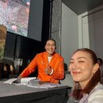 Khemanit Jamikorn Instagram - ”สติมา เณรน้อยอัจฉริยะ“ การ์ตูน Animation series ที่ได้แรงบันดาลใจมาจากคติธรรมของท่านว. วชิรเมธีค่ะ สามารถชมได้แล้ววันนี้ทาง APP: TRUE ID นะคะ 😀🧡🤍✌🏻 และ ดีใจที่ได้มีโอกาสเป็นพิธีกรกับพี่บ๊วยค่า พลังบุญมาเต็มเลยค่ะ 🙏🏻✌🏻 . . . สติจะนำพาให้เราสำเร็จ เปิดใจให้โอกาสตัวเองได้รับอีกเรื่องราวที่จะทำให้ใจเราสุขกันนะคะ 🤍✌🏻😄 @buay_watcharakhun @trueid_th