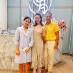 Khemanit Jamikorn Instagram - รักษา และ ผ่อนคลายไปพร้อมๆกัน✌🏻😄🩷 . . . ปรับสมดุลแบบศาสตร์จีน ขอบคุณคุณหมอโบมากๆๆๆๆนะคะ👍🏻🤍 #คุณหมอฝังเข็มมือเบามากกกกค่ะ😙 #panpanhappyday @sunmoonclinic 🤍🙏🏻😄 @saksoonthorn_rise Sunmoon Clinic