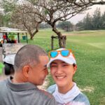 Khemanit Jamikorn Instagram - 𝑮𝒐𝒍𝒇 𝒕𝒊𝒎𝒆 = 𝑭𝒂𝒎𝒊𝒍𝒚 𝒕𝒊𝒎𝒆 ⛳️🏌🏻‍♀️🌤️ 💕 . . . #panpangolffamily #nonstopgolfgang 😉🩷⛳️😙✌🏻🧡 #panpancakeluvgolf