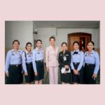 Khemanit Jamikorn Instagram - เป็นเกียรติอย่างยิ่งที่ได้มีโอกาสเป็นส่วนหนึ่งในกิจกรรมของ กองทัพไทย ที่มุ่งเน้นการเพิ่มโอกาส ส่งเสริม และ ยกระดับความสามารถของนายทหารหญิง เพื่อเป็นแนวทางในการเจริญเติบโตในกาารทำงานต่อไปค่ะ ได้ร่วมพูดคุยในหัวข้อ #การพัฒนาศักยภาพของนายทหารหญิงของกองทัพไทย ค่ะ ทุกๆคนมีศักยภาพในตัวเองมากมาย ขอให้เชื่อมั่นในตัวเอง เห็นคุณค่าในตัวเรา และ มีจิตใจที่แข็งแรงในการไปให้ถึงสิ่งที่ตั้งใจนะคะ 👍🏻🙏🏻🩷 ดีใจมากๆที่ได้เจอ พี่อ้อย พี่อ๋อย และ พี่เดียร์ ผู้หญิงเก่งทั้งสามท่านค่ะ💖👍🏻✨😄 . . . #แพนแพนเรื่องราวดีดี #youknowwhatimwearing 🩷
