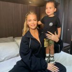 Khloé Kardashian Instagram - Me and my baby
