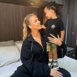 Khloé Kardashian Instagram – Me and my baby