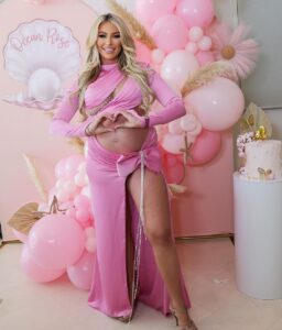 Khloë Terae Instagram - Just a little photodump from the most magical baby shower I could’ve ever dreamed of! Special thanks to everyone who helped make it so incredibly beautiful! 🎀🌊🌹✨💕 Ocean & mama felt the LOVE !!! ◦ MiniPancakes @Mini.pancakes.lane ◦ Cake backdrop @monie_balloons ◦ Lower Level Balloon backdrop @bakiballoons ◦ Flower crowns @Amaranthine.la ◦ Florists @arakssa ◦ Florist @lafleurclose ◦ Coconuts @Pimentacoconutengraving ◦ Grazing Boards @picnicgrazingco ◦ Baby Ocean welcome Sign @Personalizedplaques ◦ Friendship Bracelets @omgigi1111 ◦ Bubbles @sparkify_events ◦ Glow energy drink @drinkglow ◦ Gio Sponsor Security, servers, DJ @exoticahookah_ ◦ Tequila @tequilagrandiamante ◦ Meat Guy @meatguyLA ◦ Bre’s present Stroller @cybex_usa @cybex_global ◦ DJ @djnino_official ◦ Cake @crumbles_patisserie ◦ Cookies and Strawberries @chocolatedelightsbyrima ◦ Photography @twistimages ◦ Videographer @realproductions.inc ◦ Event Coordinator @pritynpinkproductions Hermosaa Beachh.<3