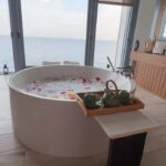 Khloë Terae Instagram - pretty insane how much your life can change in a year 🛁 🫧 ready for what’s coming while being grateful for every moment it took to get me here 🤍✨🌊 Raffles Maldives Meradhoo