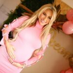 Khloë Terae Instagram - Sprinkling baby Ocean with lots of love! ✨ Thank you for having us, @babylist 🎀 Baby Sprinkle planned by @beebizyofficial Videography @videoby.felix 🫶🏼