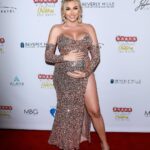 Khloë Terae Instagram - Ocean’s first red carpet! Had to come out (for a quick) red carpet spin and donation for @babesintoylandcharity benefiting the @themidnightmission 🎀 🎁 🎄 6 months pregnant on the red carpet! ✨ Glam @makeupgayane1 Skin @beautyatthebayrb Hair @peterhairbh Gown @abyssbyabby Images @twistimages
