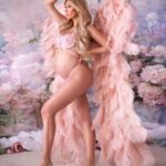 Khloë Terae Instagram - Happiness is carrying the whole universe inside of you 👼🏻🎀🪽 photography by the one & only @alloriawinterphotography Los Angeles, California