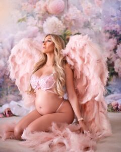 Khloë Terae Instagram - Happiness is carrying the whole universe inside of you 👼🏻🎀🪽 photography by the one & only @alloriawinterphotography Los Angeles, California