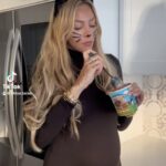 Khloë Terae Instagram – Half way there, baby! 🍦🖤🤰🏼
#Halfbaked #pregnancy #20weeks Los Angeles, California
