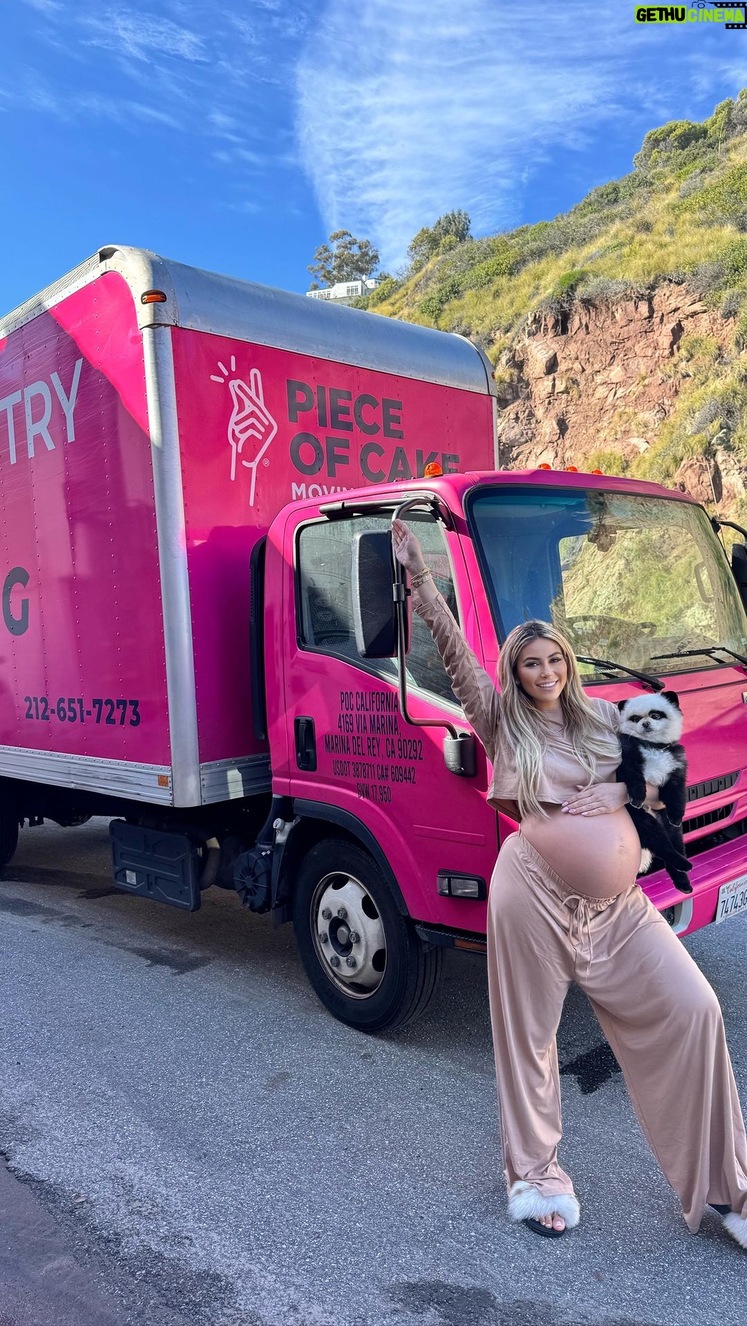 Khloë Terae Instagram - Special thanks to @pieceofcakemoving for moving me in & out of my baby nest in Malibu 💕 off to new beginnings in dubai 🫶🏼 use promo code “IGFAMILY” to save on your next seamless and stress free move! #pieceofcakemoving 📦 Malibu, California