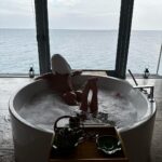 Khloë Terae Instagram - pretty insane how much your life can change in a year 🛁 🫧 ready for what’s coming while being grateful for every moment it took to get me here 🤍✨🌊 Raffles Maldives Meradhoo