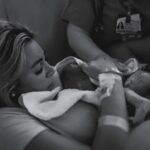 Khloë Terae Instagram - You’ll never know how truly strong you are until being strong is the only choice you have 🫶🏼 So incredibly overjoyed to announce our baby is earth side Worth every tear, pound, and contraction to feel you come into this earth from within me Birthed a love without bounds, without medication Forever your mommy, my little leap day baby Ocean Rose 🌊🌹 02/29/2024 7 lb 4.2 oz 20.5 inch 8:58 🤍 Cedars-Sinai