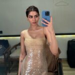 Khushi Kapoor Instagram - 🥰