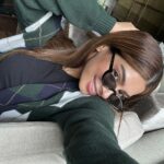 Khushi Kapoor Instagram - 🥰