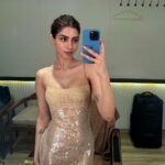 Khushi Kapoor Instagram - 🥰