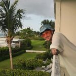 Kian Lawley Instagram – Me: 😊
The tree: 🌴 Turks And Caicos