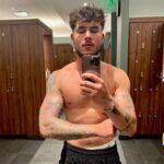 Kian Lawley Instagram – After 30 days, 30 protein shakes, 25+ gallons of water, 65+ meals, 56 eggs & no cheat days, i am finished. I gave myself a month to go hard and not make any excuses. Worked out every day, stuck to a strict diet and powered through all the mental/physical fatigue and bullshit tasteless meals. No alcohol, no soda, no fast food, limited sugar intake & 1 gallon/water daily.

Gained around 4 lbs. of muscle and endless amounts of mental clarity. Getting in the gym and throwing my headphones on, became one of my favorite parts of the day. 

First pic is day 1 after breakfast – 168.0 lbs. 

2nd pic is day 30 before post-workout shake/meal – 171.6 lbs.

I want to do this again, but for now… McDonalds.