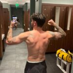 Kian Lawley Instagram – After 30 days, 30 protein shakes, 25+ gallons of water, 65+ meals, 56 eggs & no cheat days, i am finished. I gave myself a month to go hard and not make any excuses. Worked out every day, stuck to a strict diet and powered through all the mental/physical fatigue and bullshit tasteless meals. No alcohol, no soda, no fast food, limited sugar intake & 1 gallon/water daily.

Gained around 4 lbs. of muscle and endless amounts of mental clarity. Getting in the gym and throwing my headphones on, became one of my favorite parts of the day. 

First pic is day 1 after breakfast – 168.0 lbs. 

2nd pic is day 30 before post-workout shake/meal – 171.6 lbs.

I want to do this again, but for now… McDonalds.