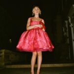 Kiernan Shipka Instagram - think pink :)
