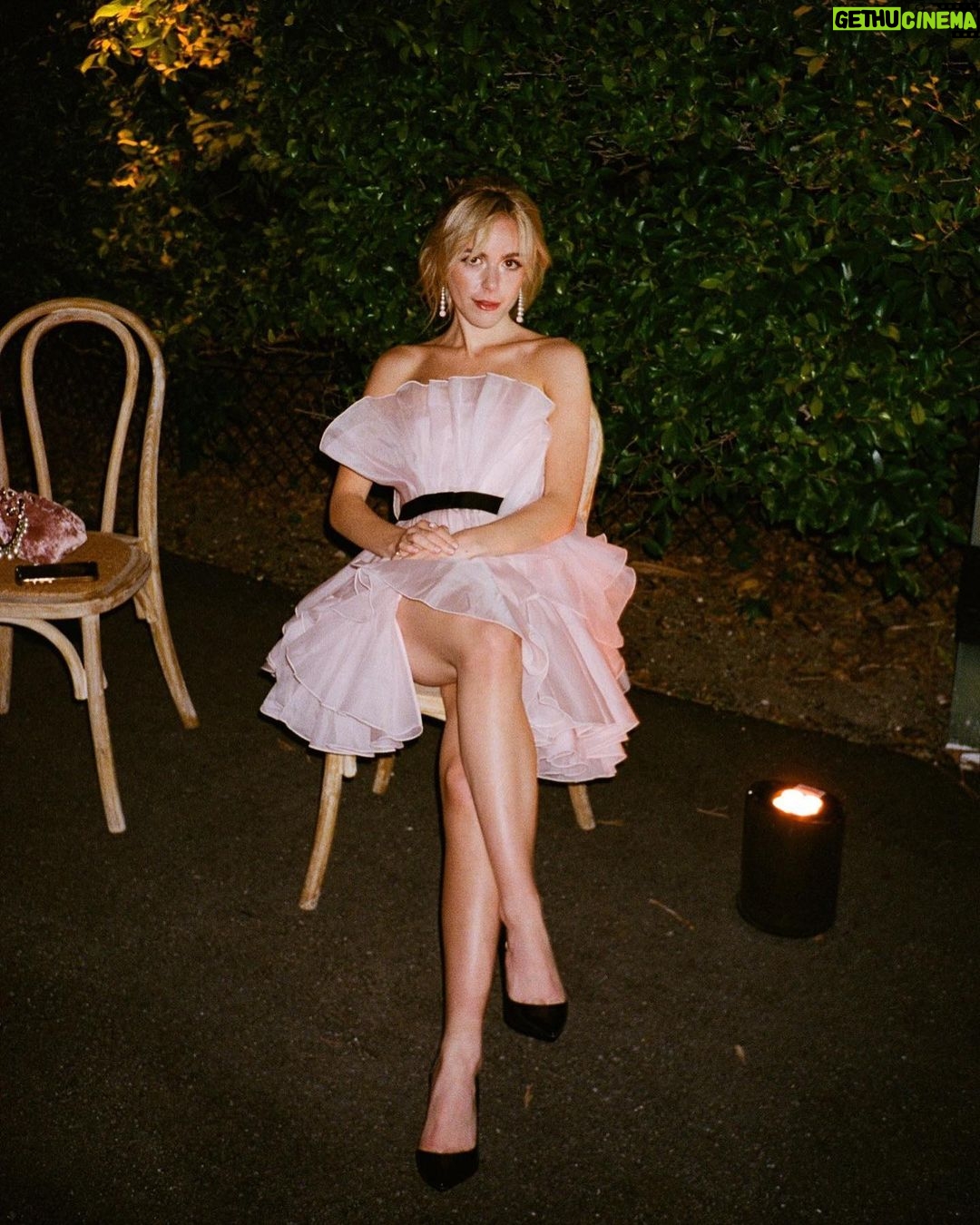 Kiernan Shipka Instagram - pre-game 🫒