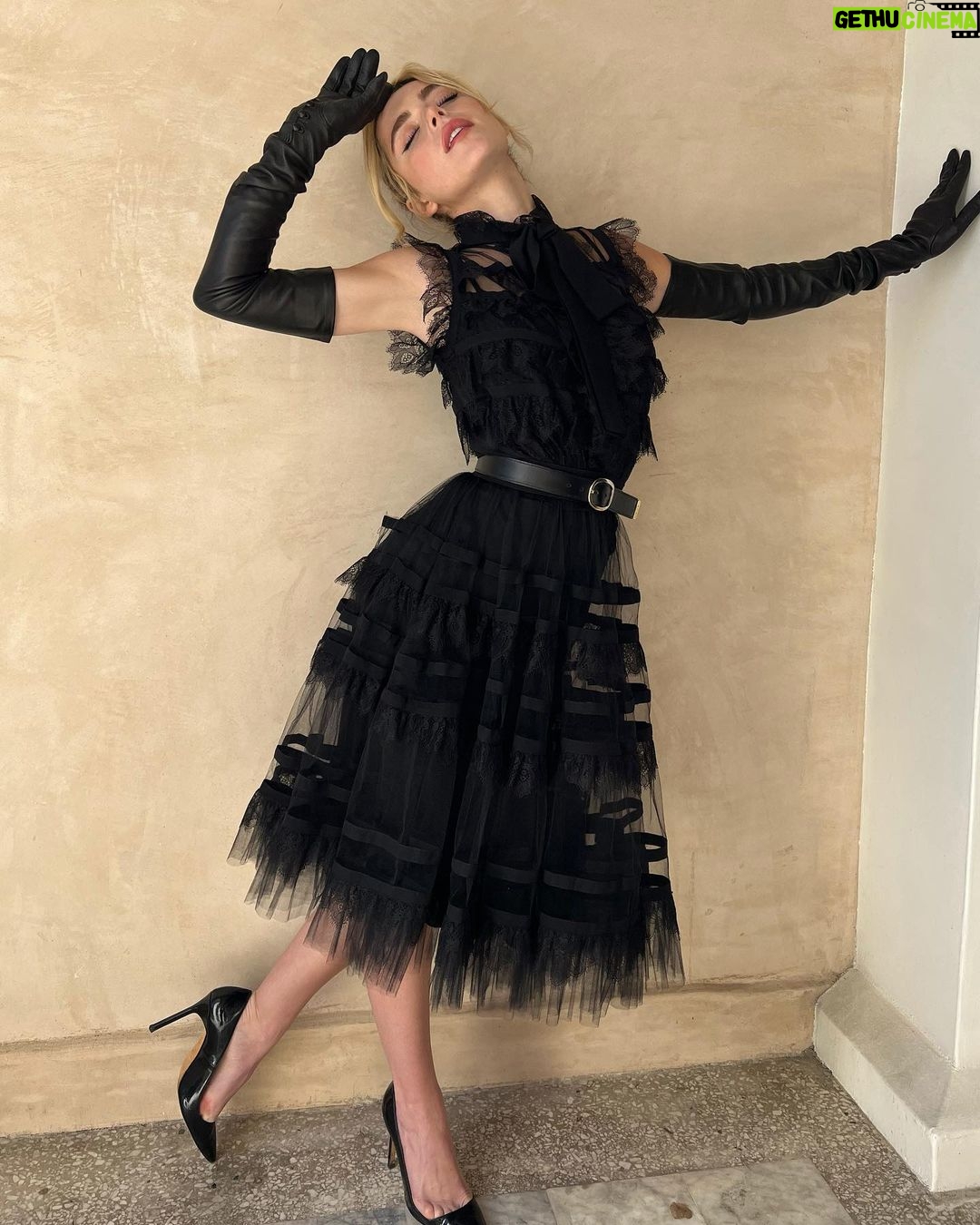 Kiernan Shipka Instagram - absolutely exhausted!!!