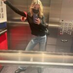 Kiernan Shipka Instagram - Okay bye now!!! 👋👋👋 New York City, N.Y.
