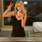 Kiernan Shipka Instagram - hello New York City, N.Y.
