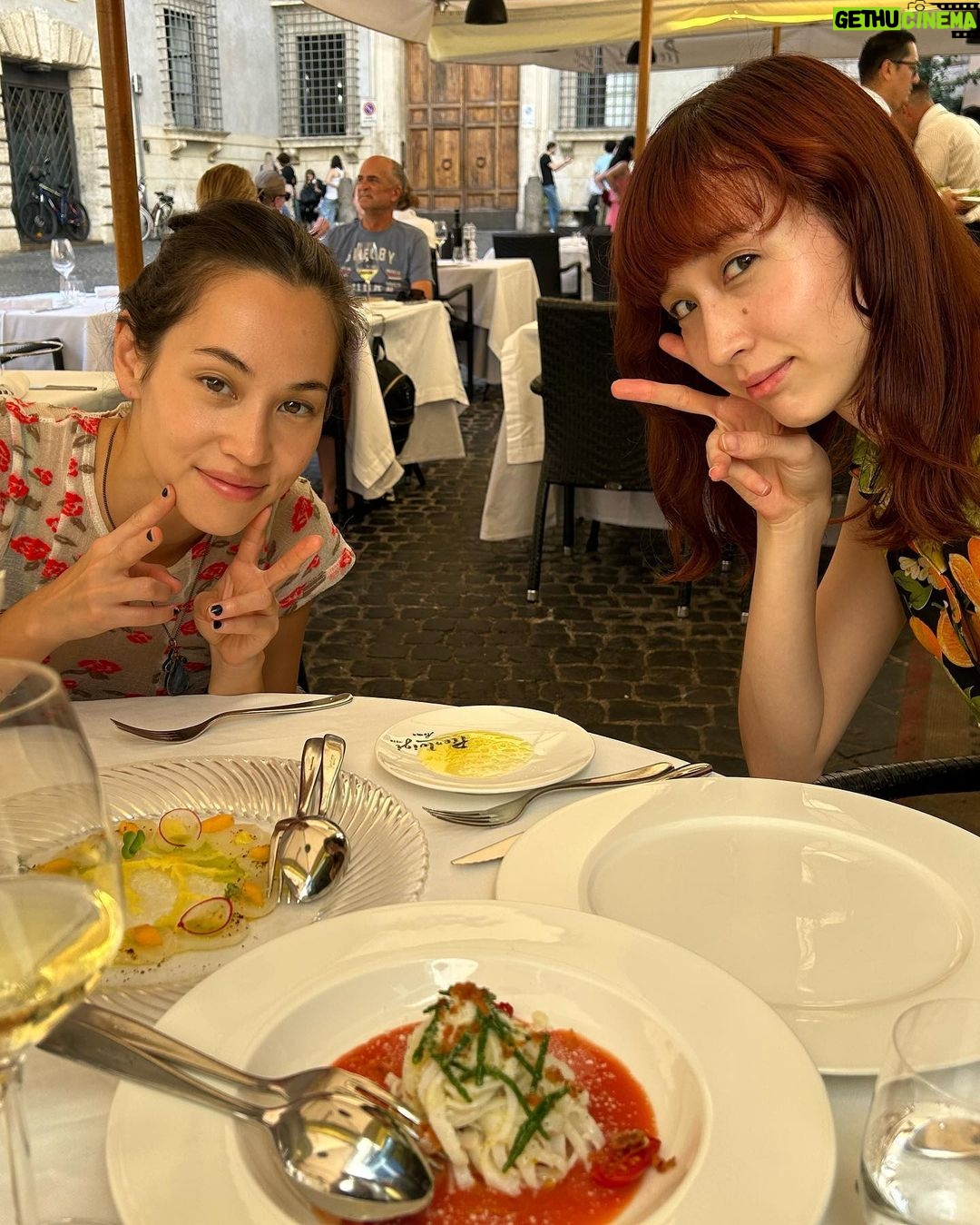 Kiko Mizuhara Instagram - Thank you for the beautiful birthday wishes! đ Took my family to Italy ( Roma & Firenze )this year to celebrate. We were all born in October! I share the same birthday as my mom! Her dream of seeing opera in Italy came true and we had a magical time together, feeling blessed. Thank you all! â€ïž ăăăăăźèȘçæ„ăç„ăăźèšèăăăăăšăăăăăŸăđđ»â€ïžä»ćčŽăŻćź¶æă§ă€ăżăȘăąăăăŒăăšăăŁăŹăłăă§ă«èĄăŁăŠăç„ăăăŸăăăç§ăăĄăŻç10æçăŸăă§ăćźăŻç§ăšæŻăŻćăèȘçæ„ăȘăźă§ăăæŻăźă€ăżăȘăąă§ăȘăă©ăèŠă怹ăć¶ăăçŽ æ”ăȘæ
ă«ăȘăăŸăăâ€ïž ăŸăæ„ćčŽăçŽ æ”ăȘæ
ăćșæ„ăŸăæ§ă«đ§đ»ââïžđ« Roma, Italia