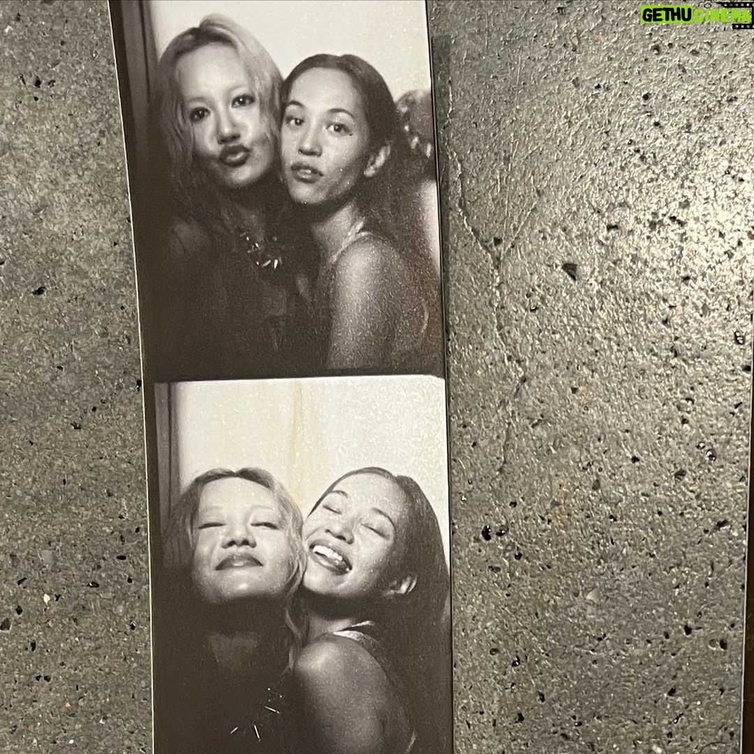Kiko Mizuhara Instagram - π«πΆππΎπ πΉπΎπΆππ ~ β β οΎ β½ * β β Paris, France