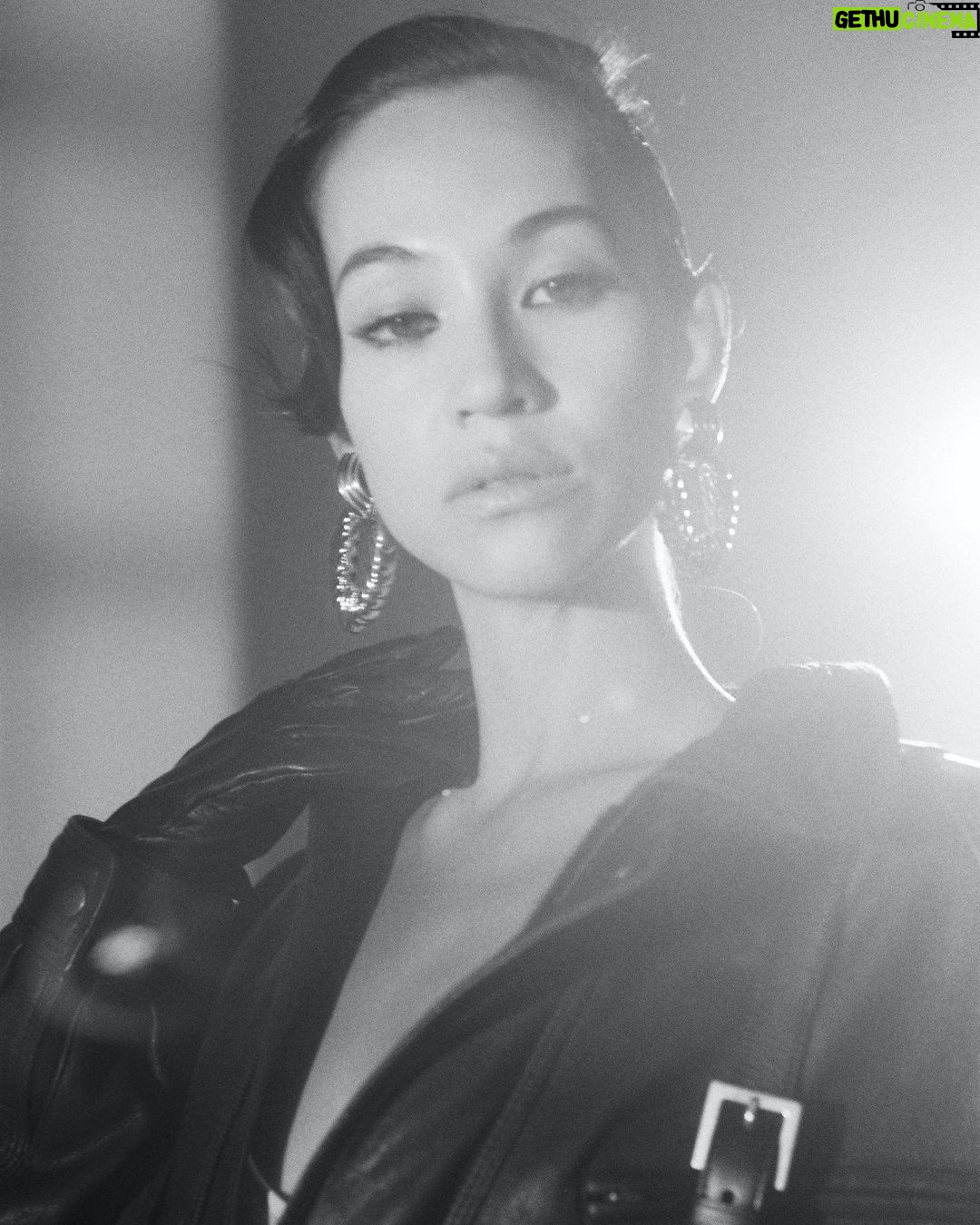 Kiko Mizuhara Instagram - 🌜@ysl for @ellejapan 🌛 @monimogi @rieshiraishi1220 @sh0tar0y 🥀
