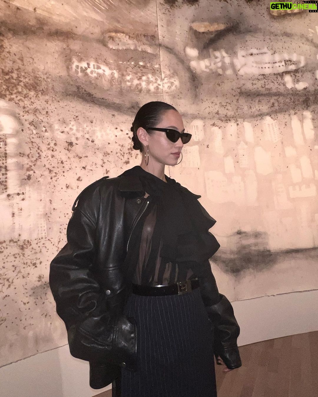 Kiko Mizuhara Instagram - Last night at the National Art Center Tokyo @caistudio 宇宙遊🛸 Thank you @ysl @anthonyvaccarello for this beautiful opportunity🤍 国立新美術館