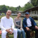 Kiko Mizuhara Instagram - 福島県いわき市、蔡国强さん @caistudio の 第二の故郷で東日本大震災で被害に遭った人への 鎮魂や復興の希望を込め、波や桜をイメージした 色鮮やかな花火が打ち上げられました。 蔡さんは花火を打ち上げる度にマイクで子供達に "綺麗だねー"などと語りかけていて 温かい気持ちになりました❤️ 蔡さんといわき市の縁にも触れられて 素敵な体験をさせて頂きました。 サンローランのコミッションによる白天花火。 Thank you for this beautiful opportunity! @ysl @anthonyvaccarello 🌸🌸🌸 Iwaki-Shi, Fukushima, Japan