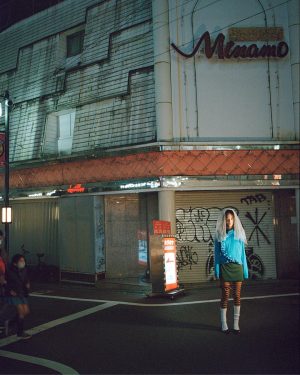 Kiko Mizuhara Instagram - @hommegirls shot by @monimogi 🌙 ໒꒱·°✧

Styled by @jenny.shoo.pumps
Interview by @nrips
Makeup & Hair @sakiemiura
Editor in Chief @mrthakoon
Creative Director @jenbrillbrill
Art Direction @rosfok @chloescheffe @natmshields 

ᵗʱᵃᵑᵏઽ ⠒̫⃝♡