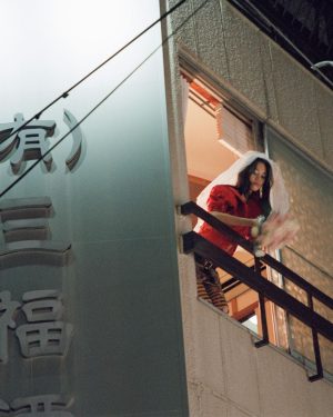 Kiko Mizuhara Instagram - @hommegirls shot by @monimogi 🌙 ໒꒱·°✧

Styled by @jenny.shoo.pumps
Interview by @nrips
Makeup & Hair @sakiemiura
Editor in Chief @mrthakoon
Creative Director @jenbrillbrill
Art Direction @rosfok @chloescheffe @natmshields 

ᵗʱᵃᵑᵏઽ ⠒̫⃝♡