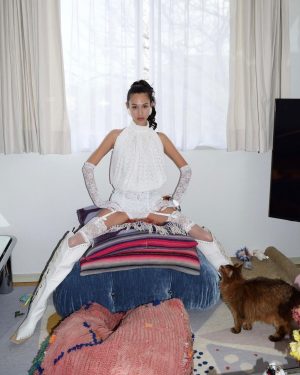 Kiko Mizuhara Instagram - @pusspussmag with my baby boy ciccio🐈 by @fumikoimano🐰♡
@sh0tar0y @sakiemiura 
*｡*.。*∧,,,∧
ヾ(⌒(_=•ω•)_